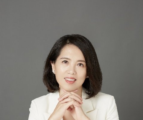 张青 Claire